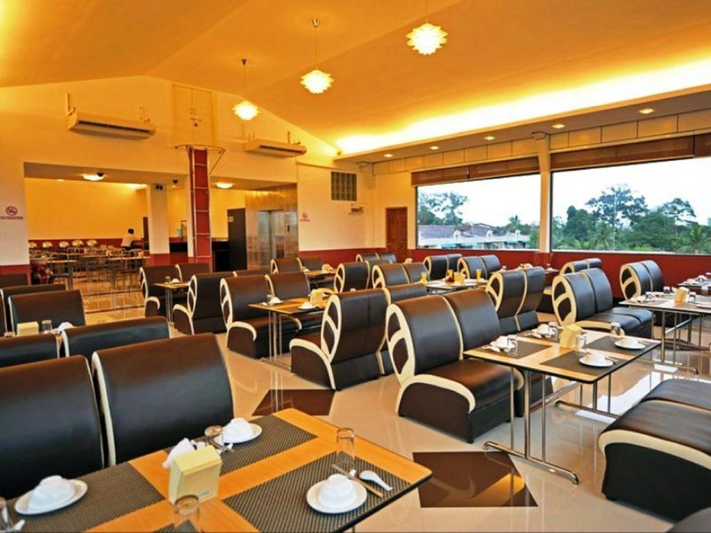 Clover Hotel Yangon Exterior foto